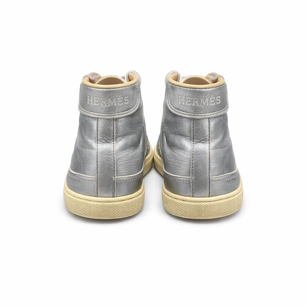 HERMÈS - SNEAKERS METALLIC SILVER LEATHER SIZE 38 EU