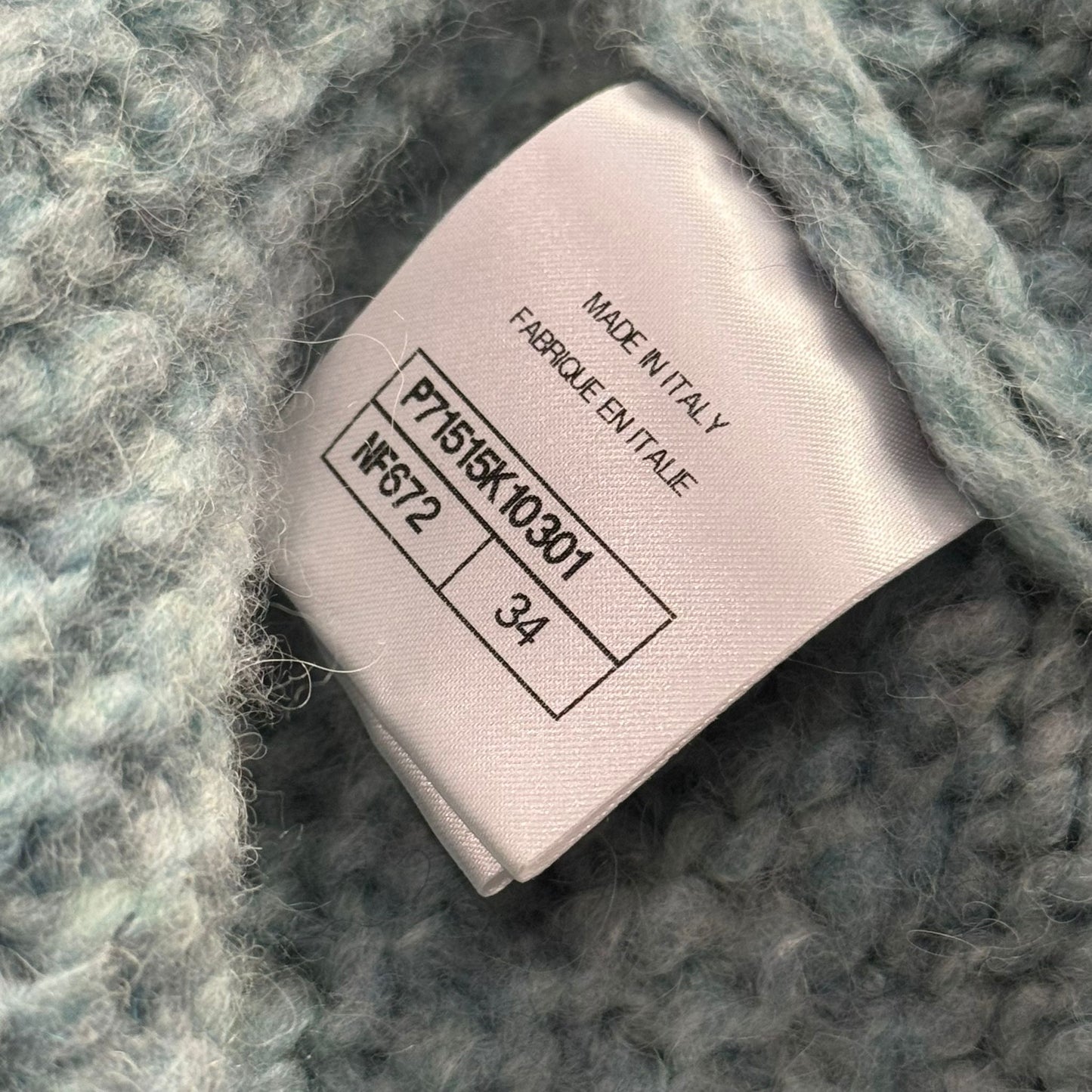 CHANEL - CARDIGAN LIGHT BLUE PUFF SLEEVES AND CC JEWELS LOGO SIZE 34 FR
