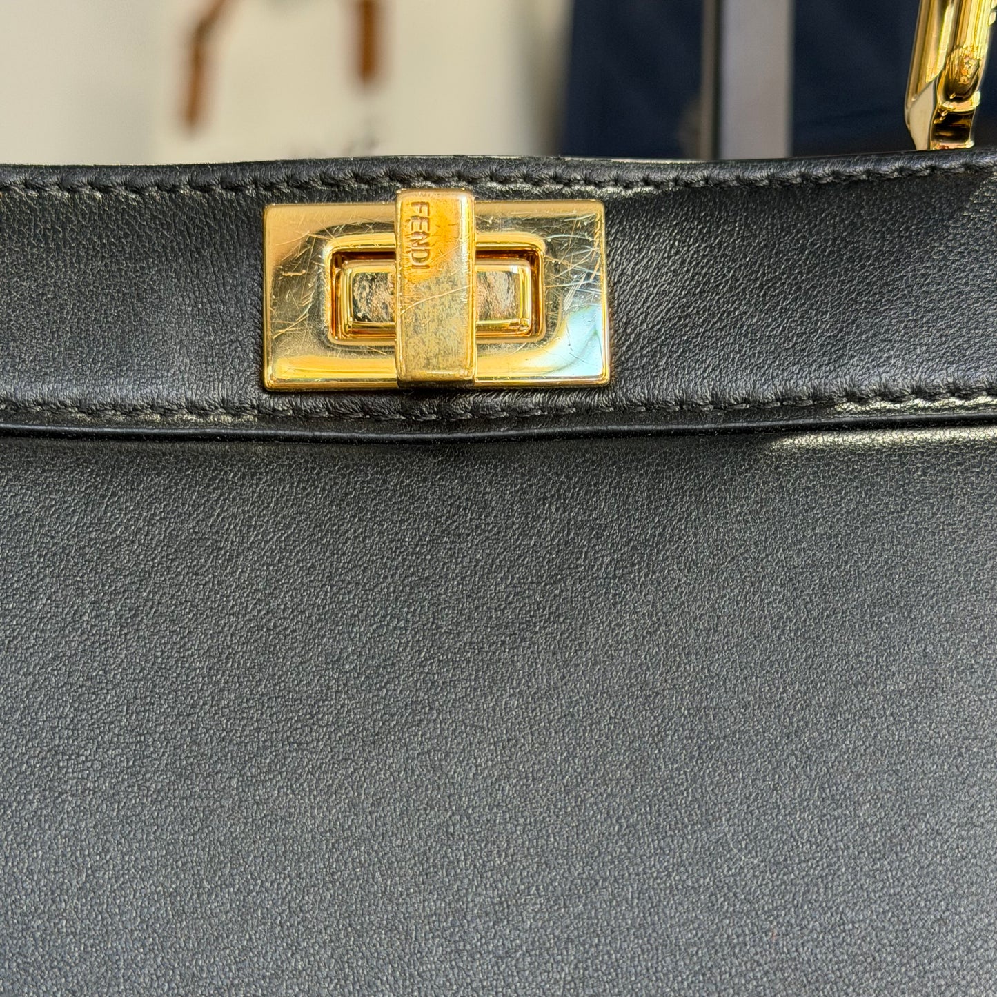 FENDI - BAG PEEKABOO SMALL BLACK LEATHER GOLD HARDWARE