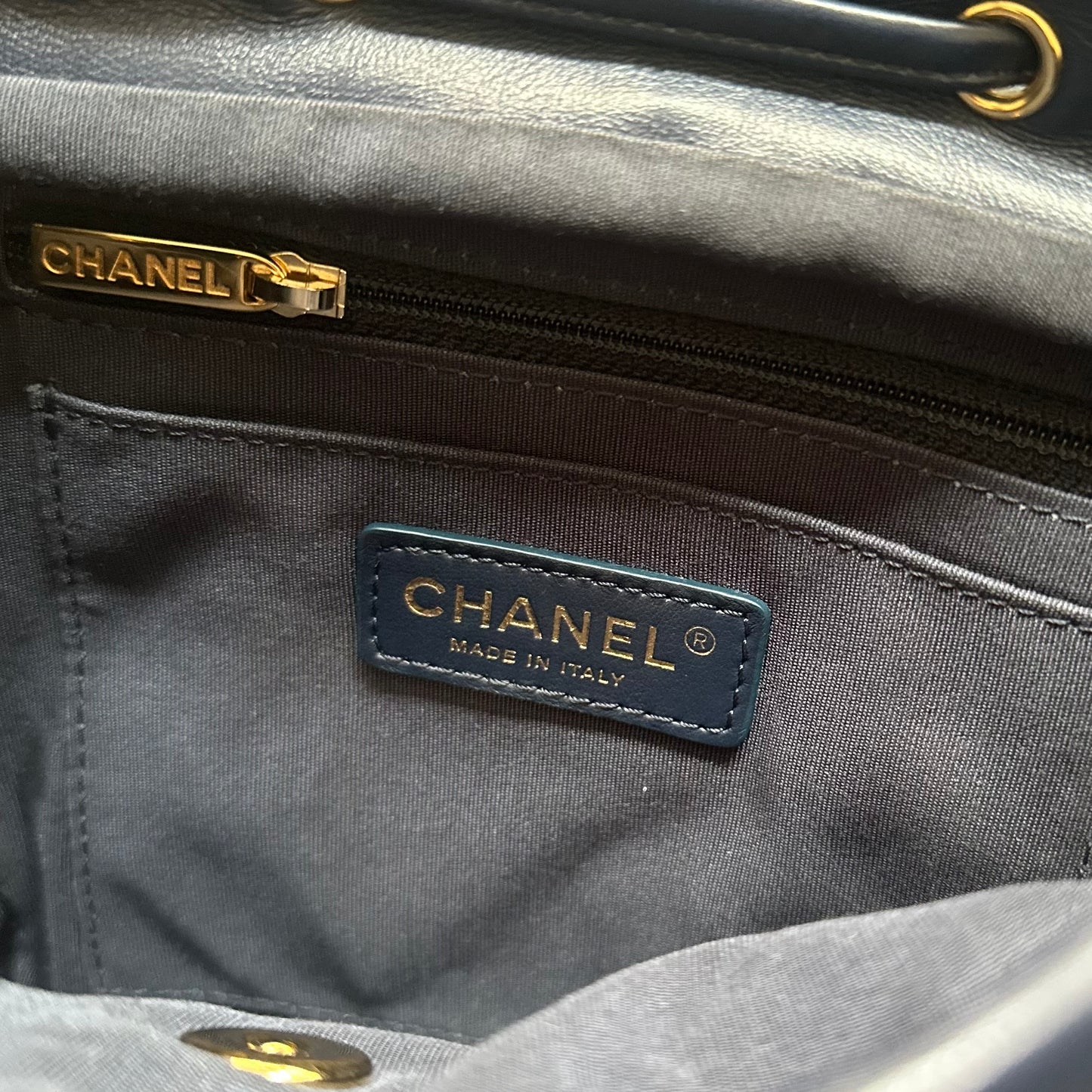 CHANEL - BACKPACK TIMELESS IN BLUE LEATHER WITH GOLD HARDWARE