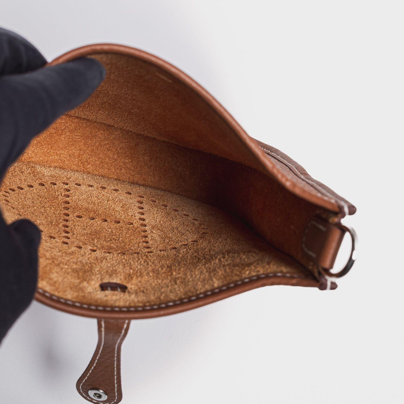 HERMÈS - *BRAND NEW* MINI EVELINE TAURILLON CLEMENCE GOLD