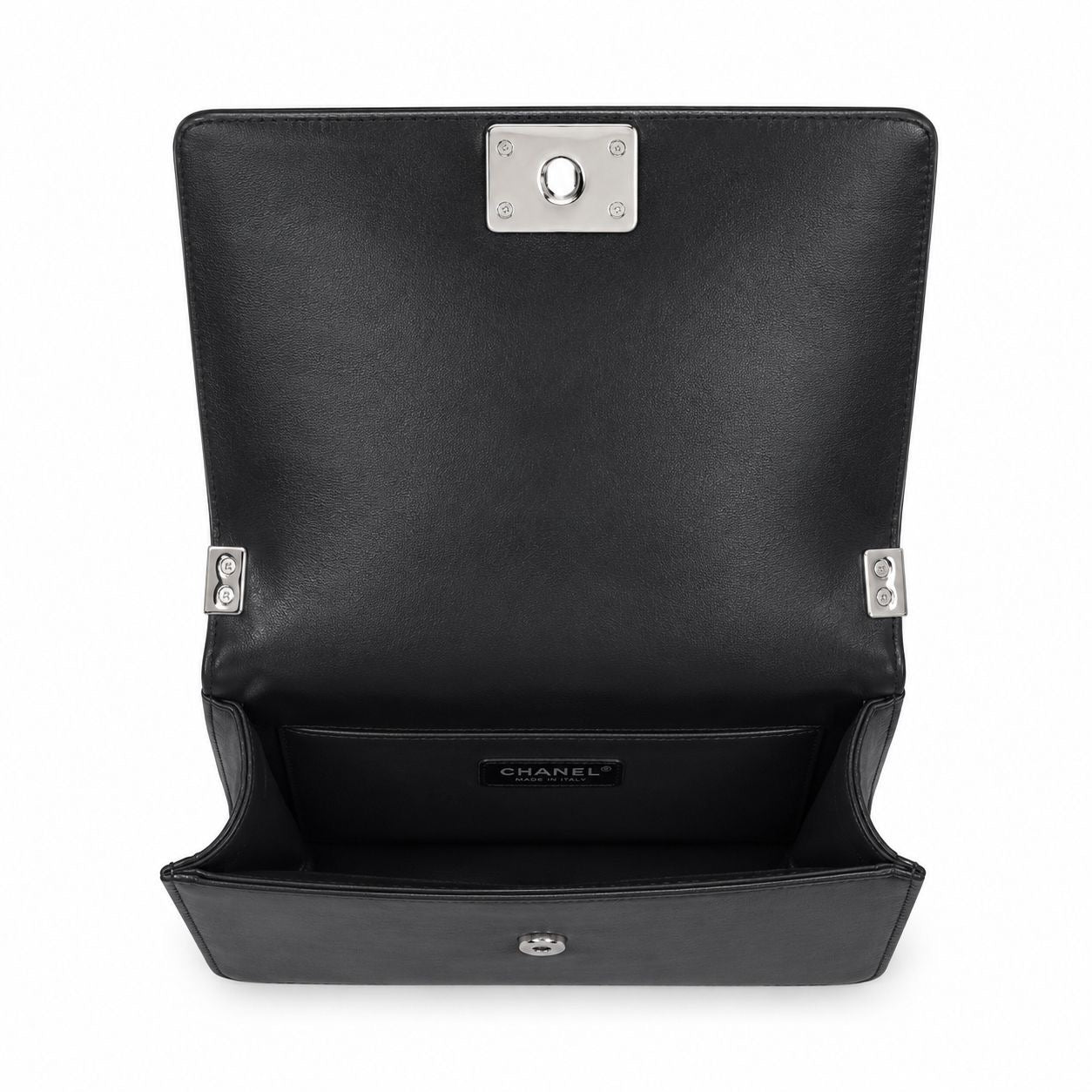 ボーイCHANEL ブラック ケース ノベルティ シルバー CHANEL - BAG BOY MEDIUM BLACK METALLIC LAMBSKIN WITH GLASS PEARL