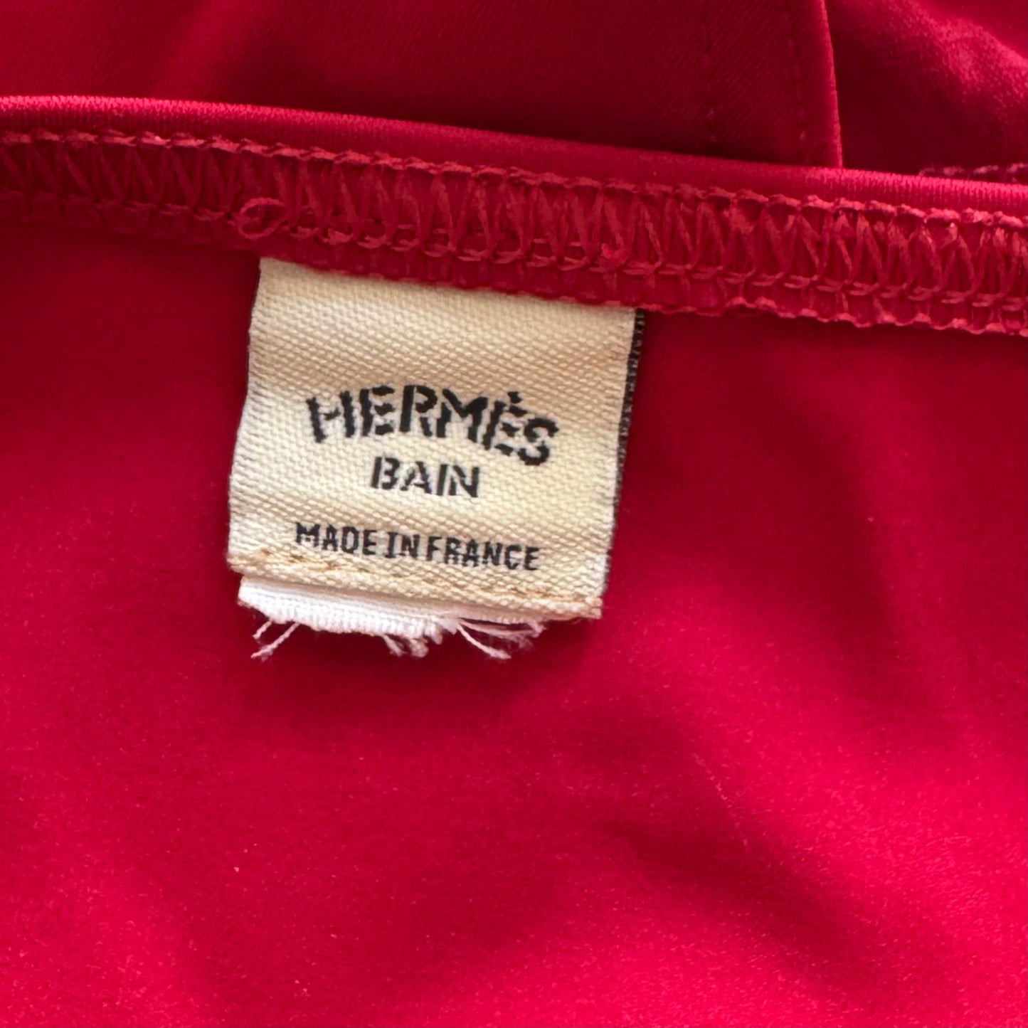 HERMÈS - TWO-PIECE BIKINI RED WITH SIGNATURE DETAIL SIZE 36 FR