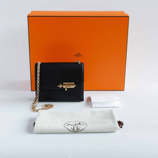 HERMÈS - VERROU MINI SHOULDER BAG IN BLACK CHÈVRE LEATHER WITH GOLD CHAIN