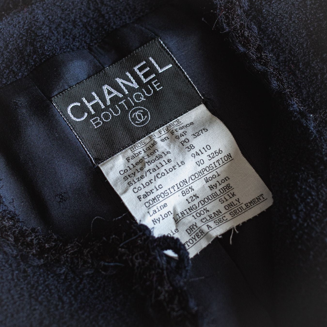 CHANEL - JACKET TWEED BLUE BUTTONS CC LOGO SIZE 38 FR