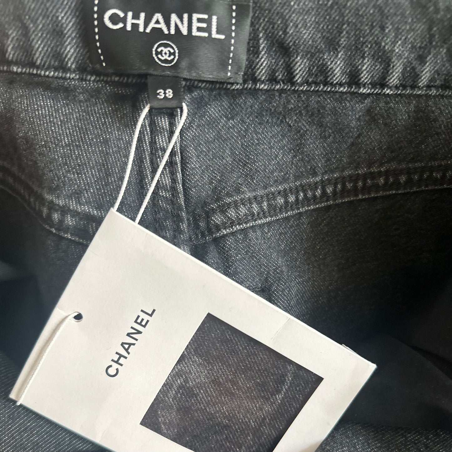 CHANEL - *BRAND NEW* DENIM GREY CC LOGO SIZE 38 FR