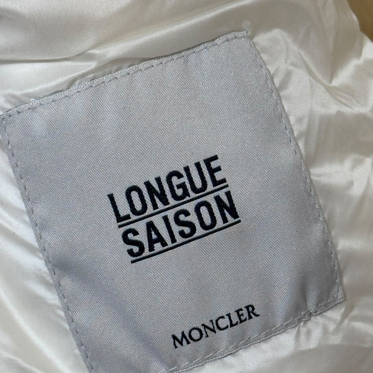 MONCLER - JACKET IVORY WHITE QUILTED WITH BRAIDED TRIM
