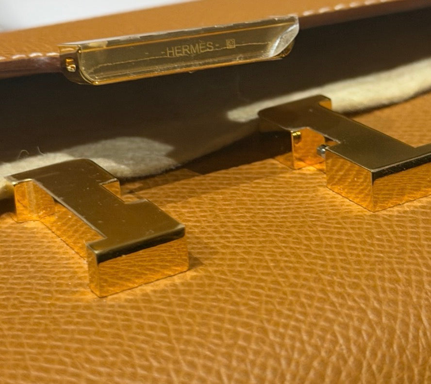 HERMÈS - *NEW* BAG CONSTANCE TO GO GOLD EPSOM LEATHER GOLD HARDWARE