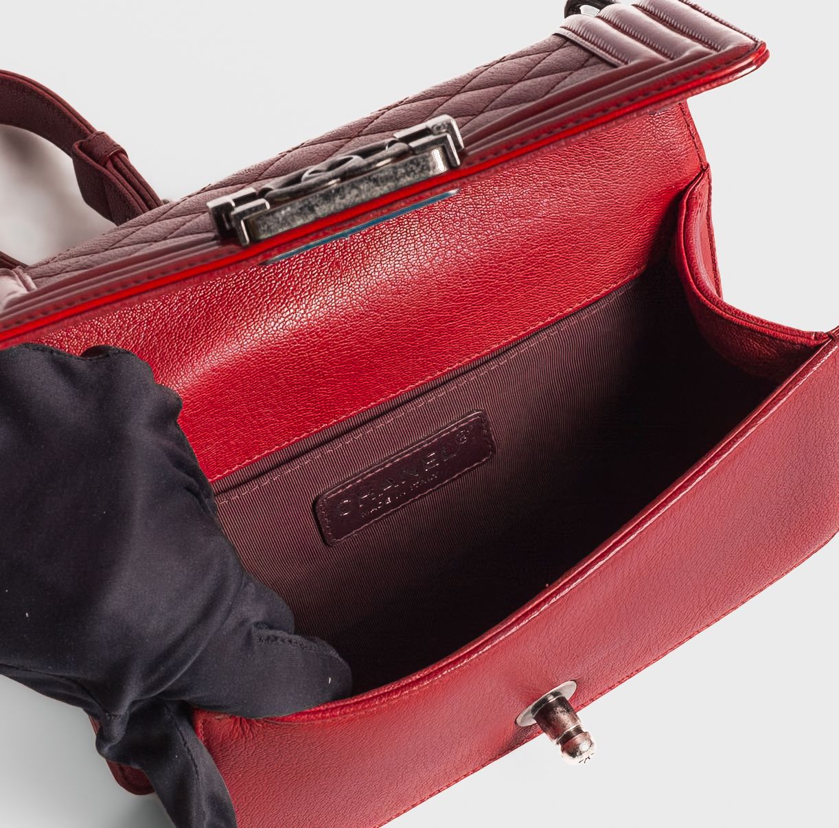 CHANEL - *LIMITED EDITION* BAG BOY SMALL RED AND RUTHENIUM HARDWARE