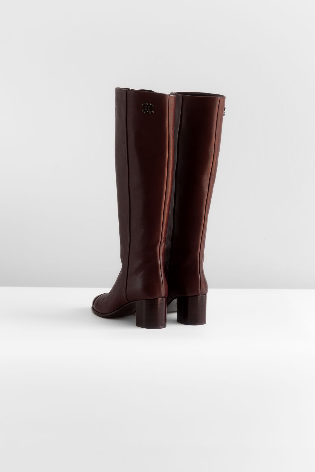 CHANEL - *BRAND NEW* HIGH BOOTS BURGUNDY LEATHER SIZE 39 EU
