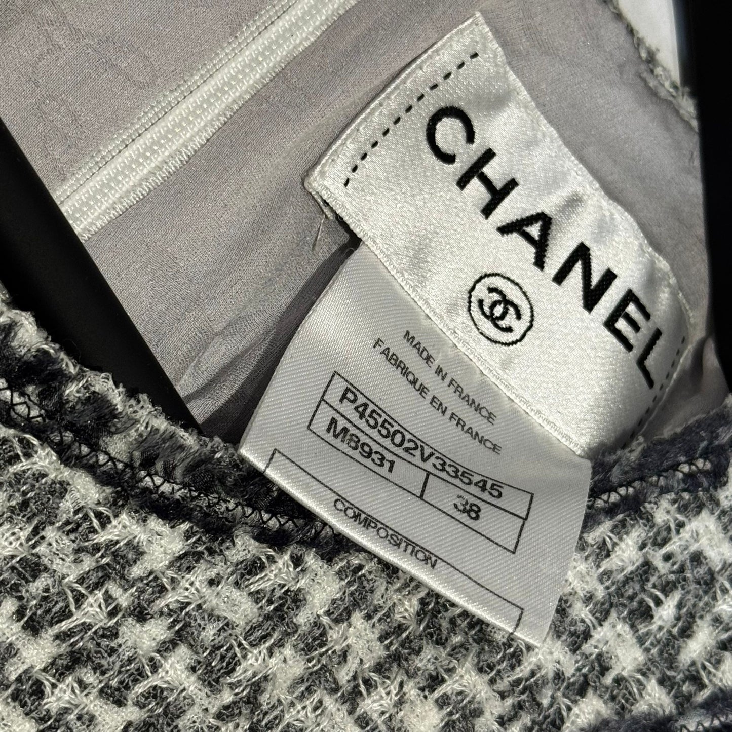 CHANEL - DRESS MIDI TWEED GREY SIZE 38 FR