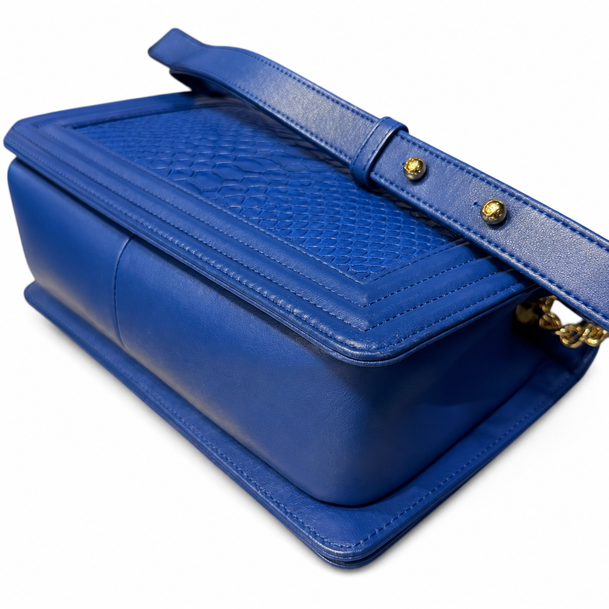 CHANEL - *RARE* BOY BAG BLUE ROYAL PYTHON WITH ANTIQUE GOLD HARDWARE