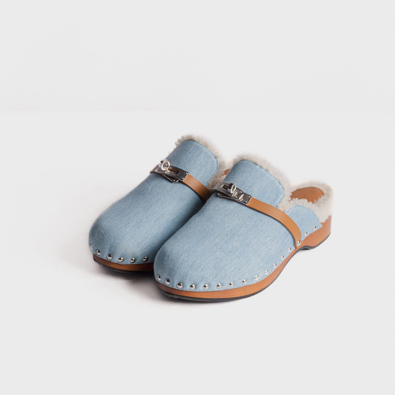 HERMÈS - SABOT SANDALS KELLY BUCKLE DENIM GOLD LEATHER SILVER HARDWARE SIZE 39 EU