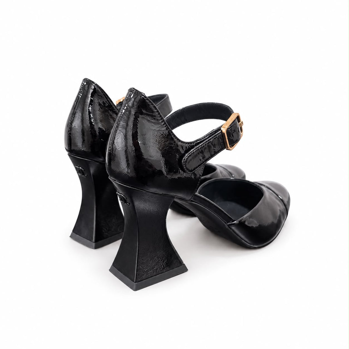 CHANEL - PUMPS MARY JANE BLACK PATENT LEATHER SIZE 36,5 EU
