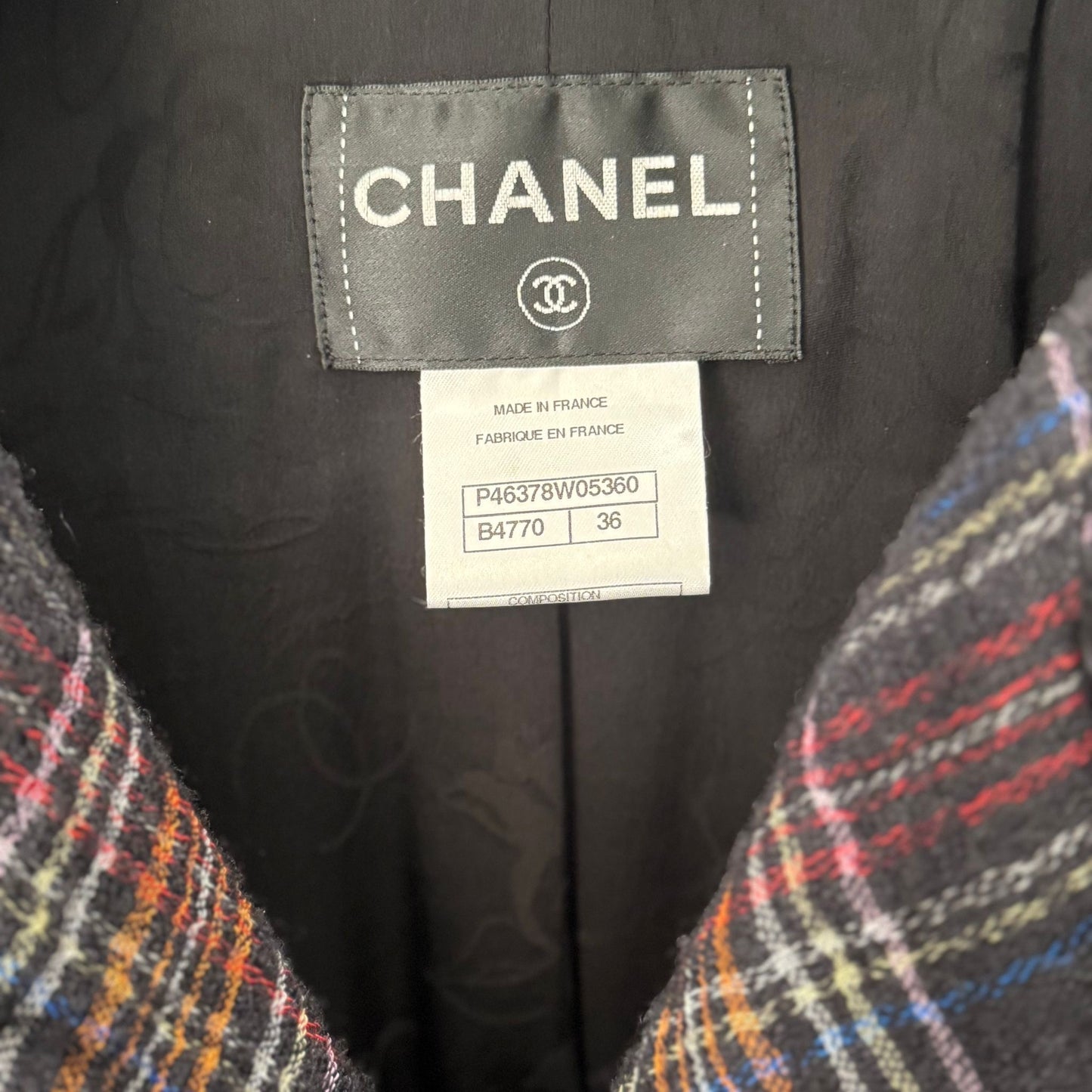 CHANEL - JACKET TWEED BLUE PARIS EDINBURG WITH TARTAN DETAIL SIZE 36 FR