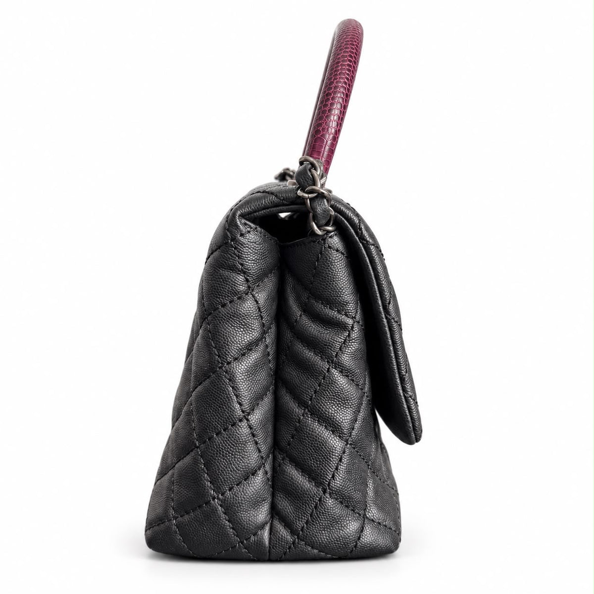 CHANEL - BAG COCO HANDLE BLACK QUILTED CAVIAR LEATHER WITH BURGUNDY EXOTIC LEATHER HANDLE