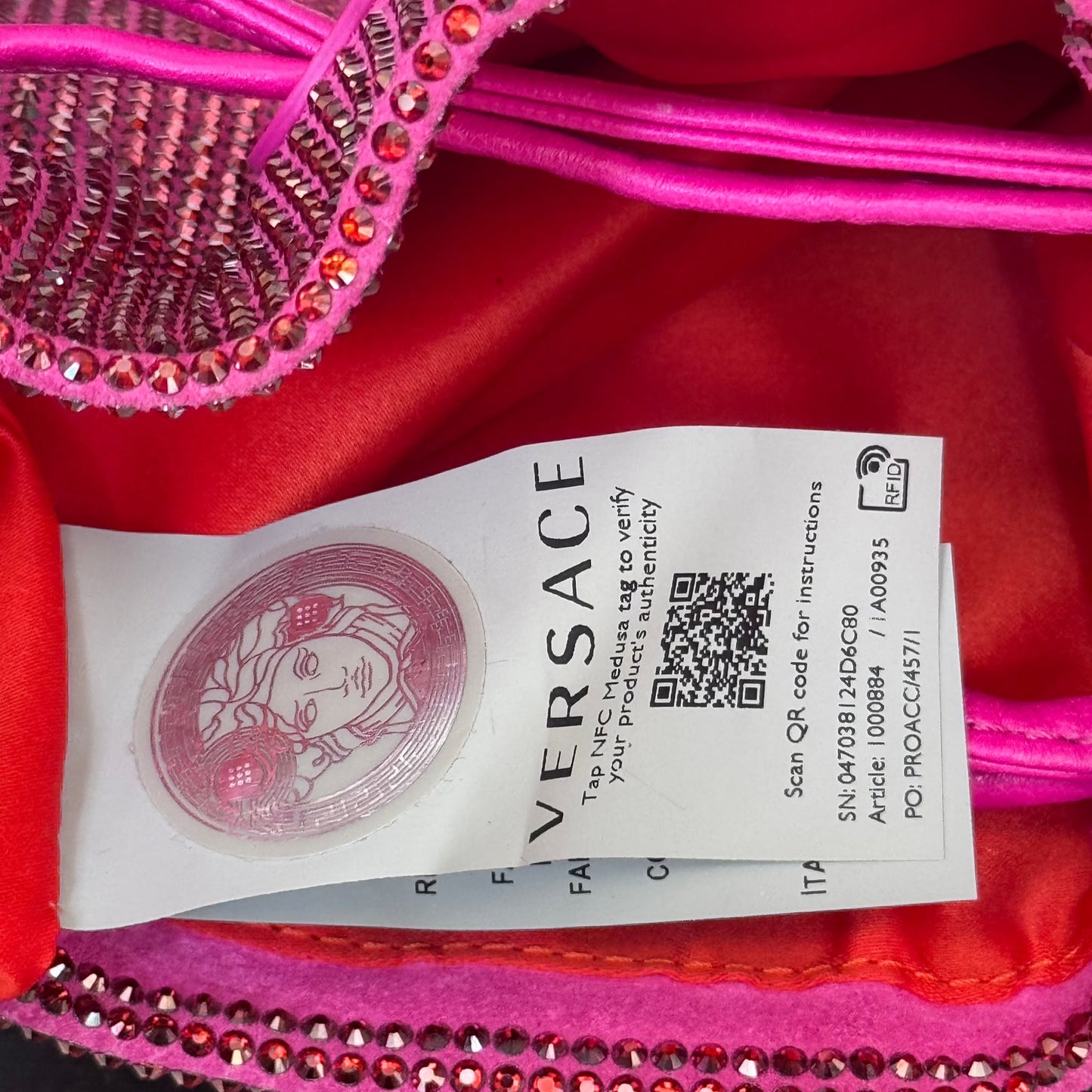 VERSACE - BUCKET BAG MEDUSA CRYSTAL DRAWSTRING FUCHSIA
