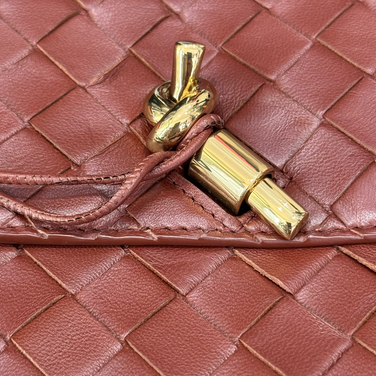 BOTTEGA VENETA - CLUTCH ANDIAMO BROWN LAMBSKIN