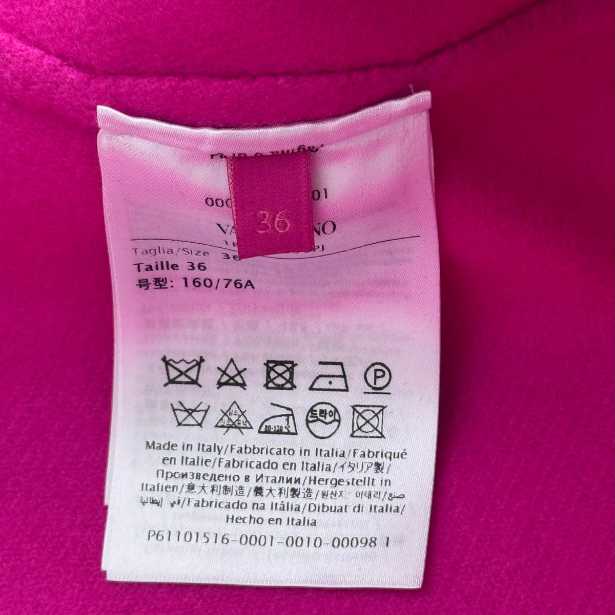 VALENTINO – CAPE IN FUCHSIA VIRGIN WOOL BLEND WITH BOW DETAILS SIZE 36 IT