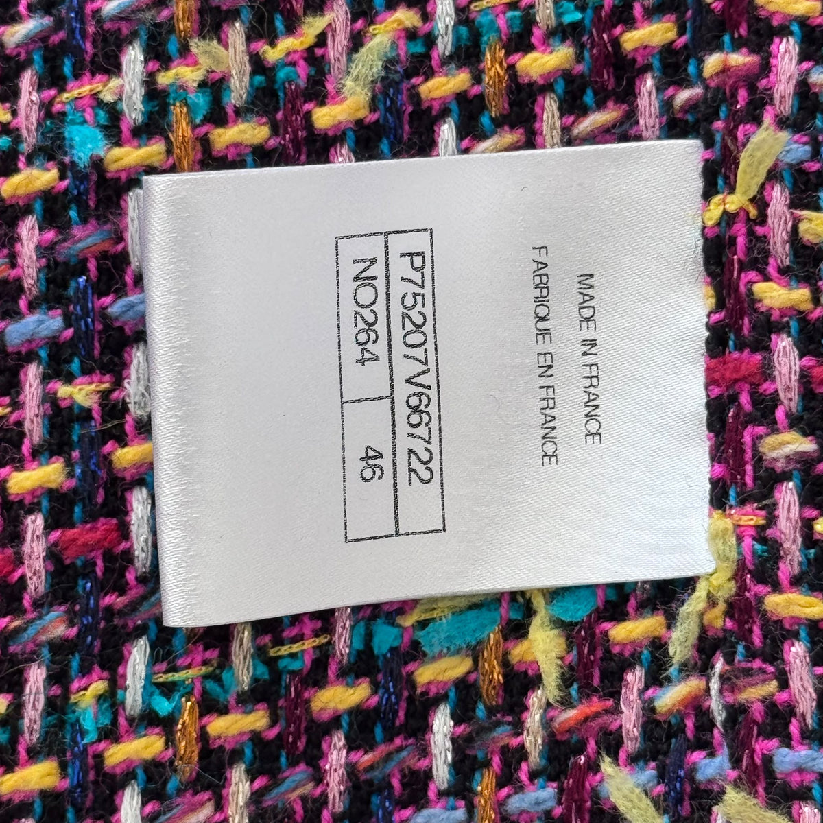 CHANEL - LONG COAT TWEED MULTICOLOR SIZE 46 FR COLLECTION 2023