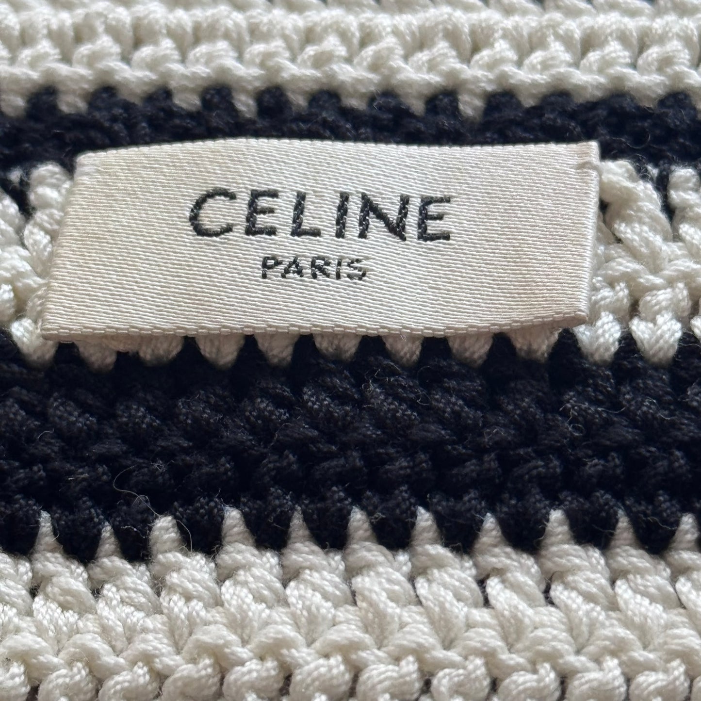 CELINE - CROP TOP BLACK & WHITE