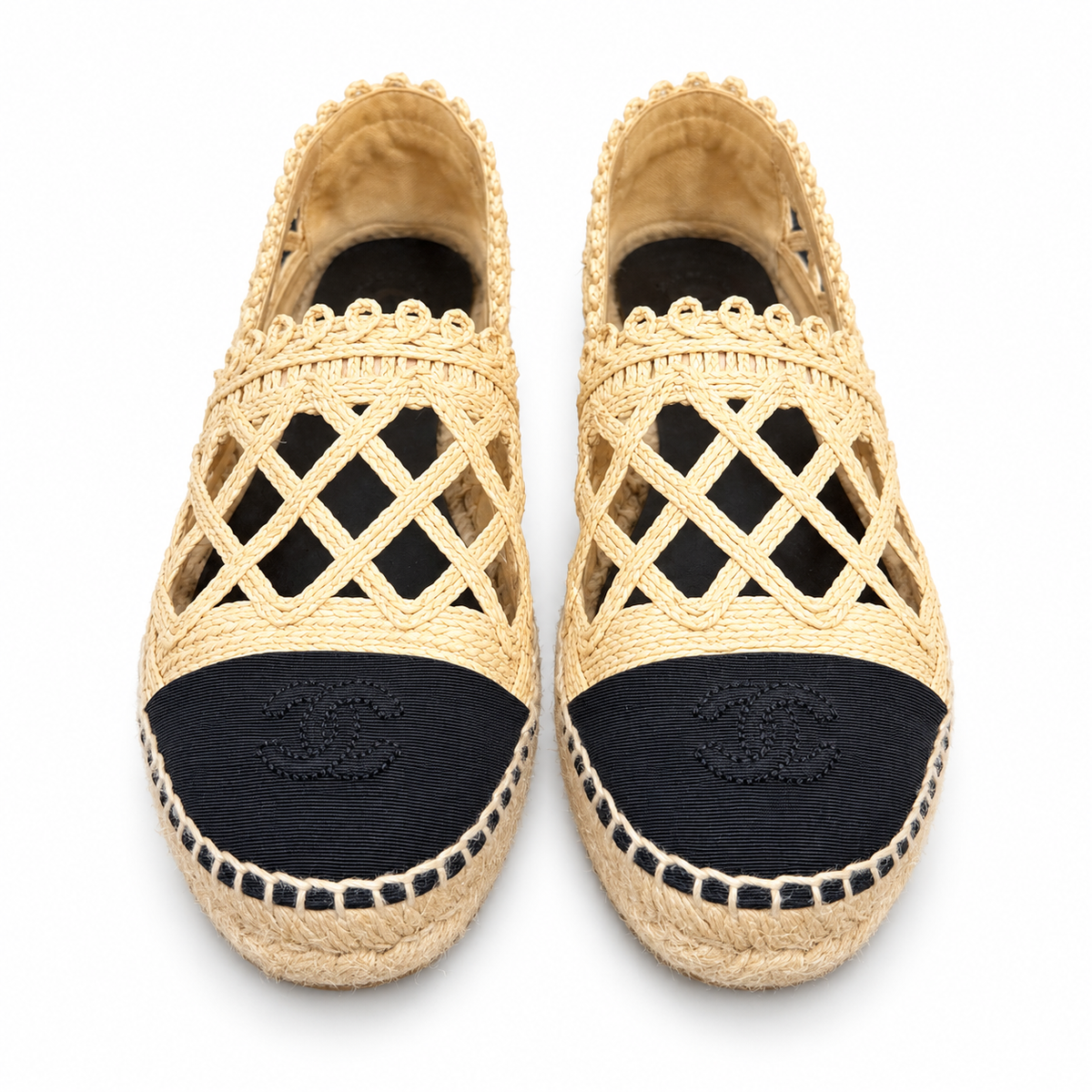 CHANEL - ESPADRILLES SHOES RAFFIA WITH BLACK CAP TOE LOGO CC SIZE 38 EU