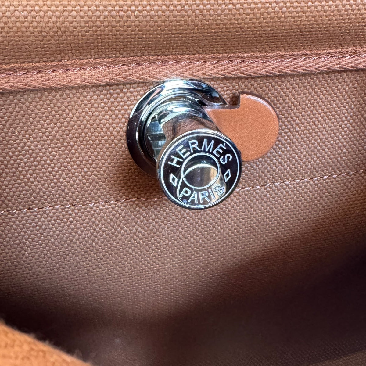 HERMÈS - *NEVER WORN* BAG HERBAG ZIP MINI 20 GOLD CANVAS & LEATHER PALLADIUM HARDWARE