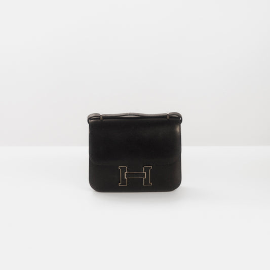 HERMÈS - *LIMITED EDITION* CONSTANCE MINI 18 BLACK BOX CALF LEATHER & LIZARD PALLADIUM HARDWARE