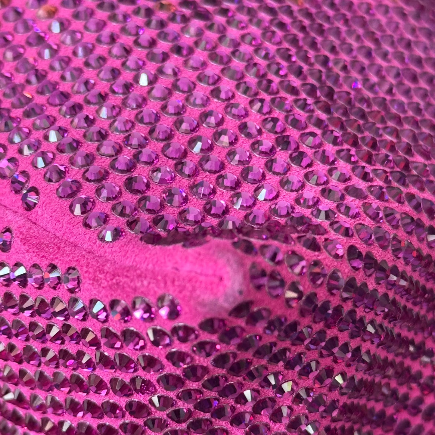 VERSACE - BUCKET BAG MEDUSA CRYSTAL DRAWSTRING FUCHSIA
