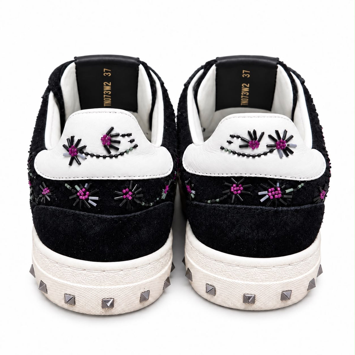 VALENTINO - SNEAKERS LOW FLYCREW BLACK SUEDE EITH FLORAL BEADE EMBROIDERY SIZE 37 EU