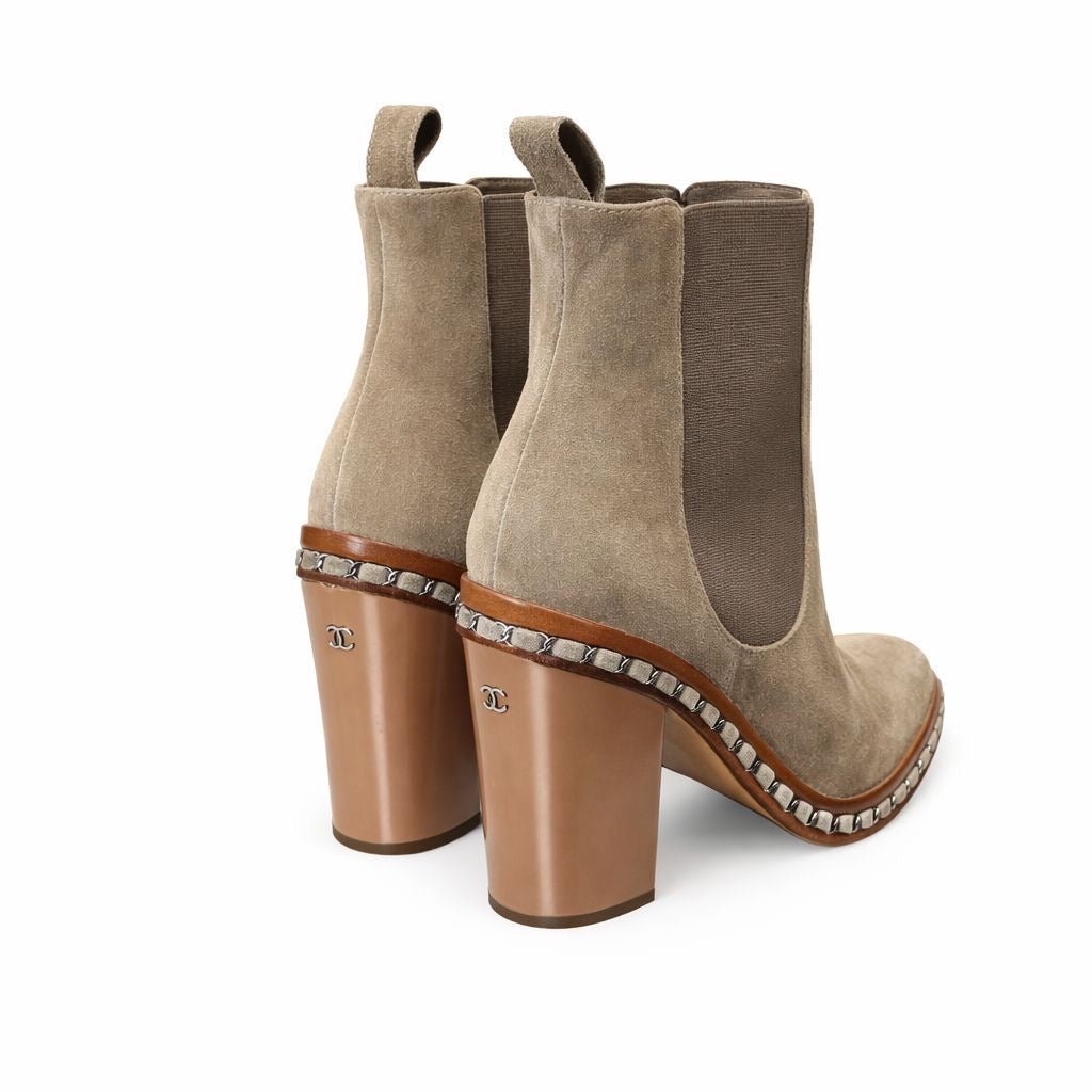 CHANEL - ANKLE BOOTS DARK BEIGE SUEDE LEATHER SIZE 39 EU