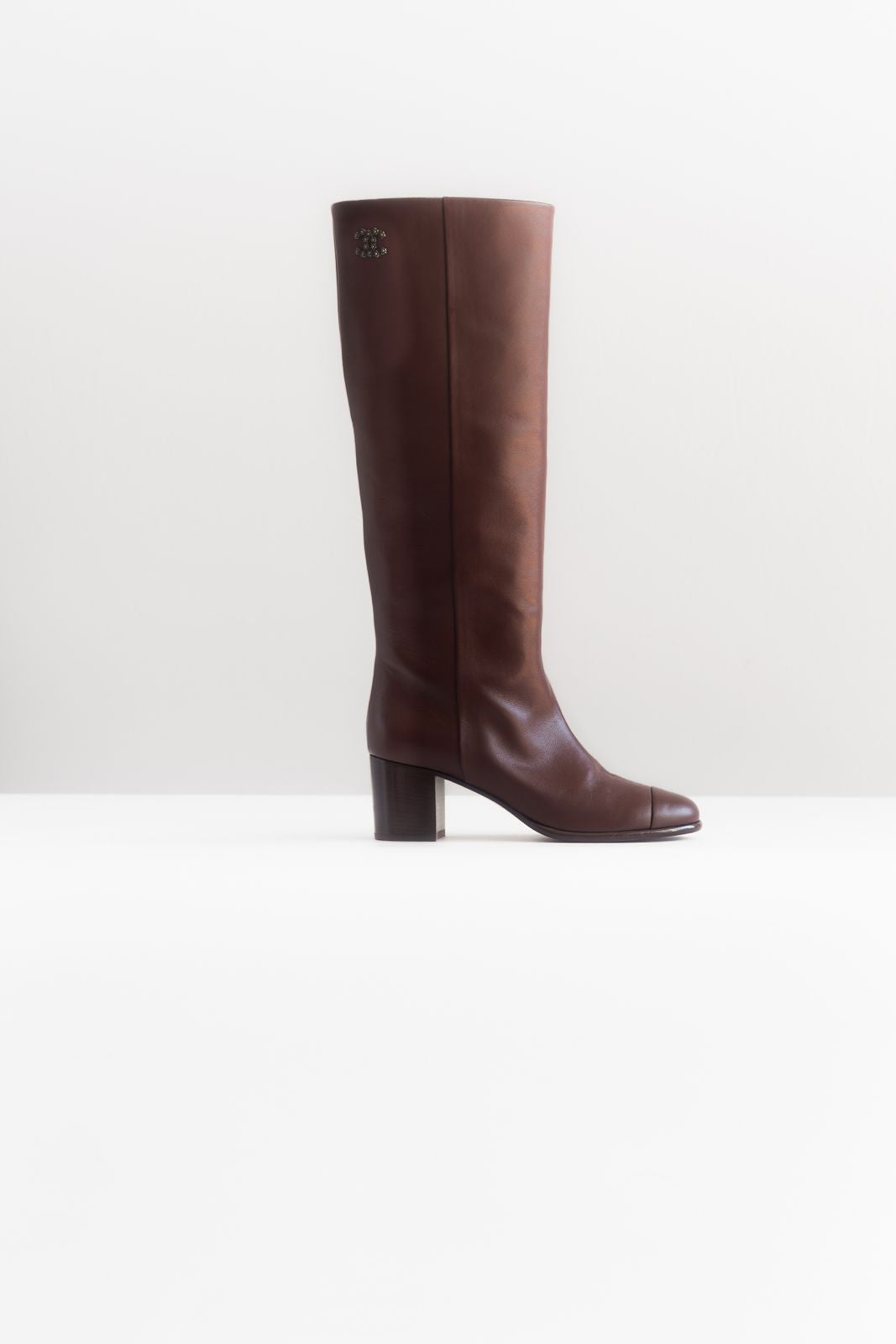 CHANEL - *BRAND NEW* HIGH BOOTS BURGUNDY LEATHER SIZE 39 EU