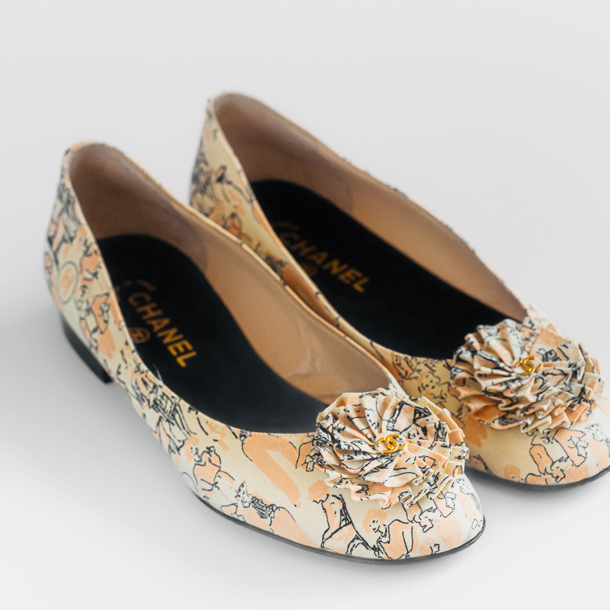 CHANEL - BALLET FLATS CC BROOCH SIZE 39 EU