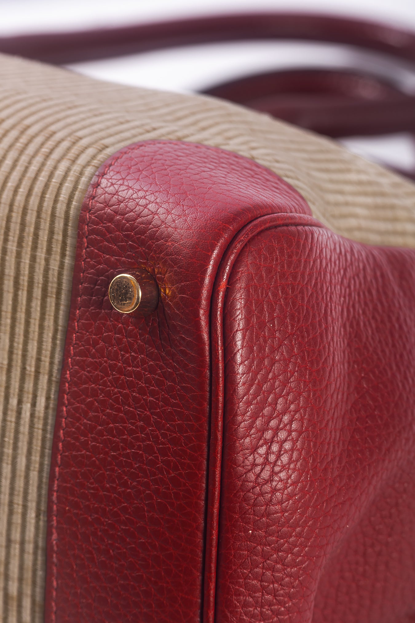 HERMÈS - *RARE* BIRKIN 35 HANDBAG ROUGE H TAURILLON CLEMENCE LEATHER AND CRINOLINE CANVAS WITH GOLD HARDWARE