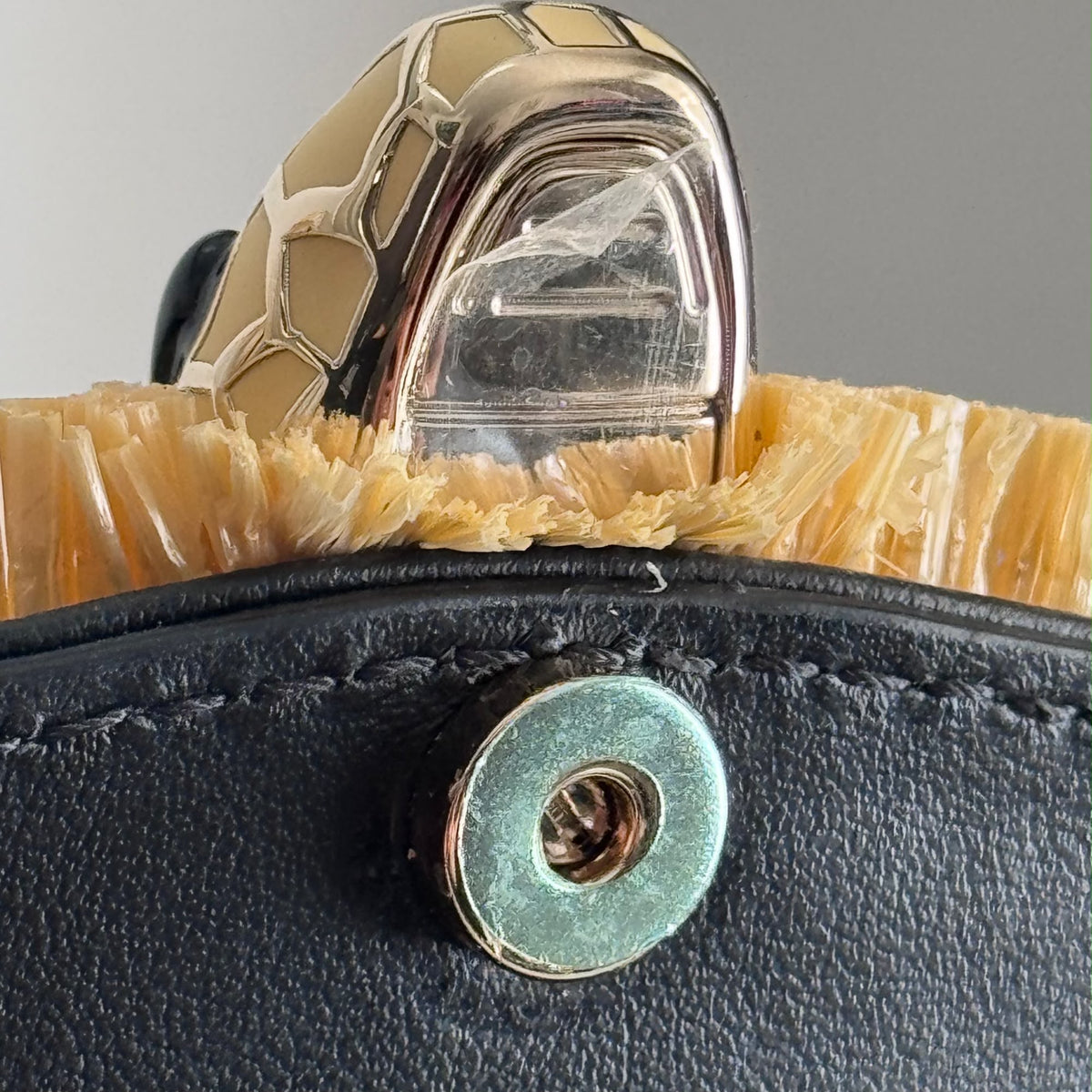BULGARI - *NEVER WORN* BAG SERPENTI FOREVER MINI IN NATURAL RAFFIA WITH BLACK LEATHER TRIM
