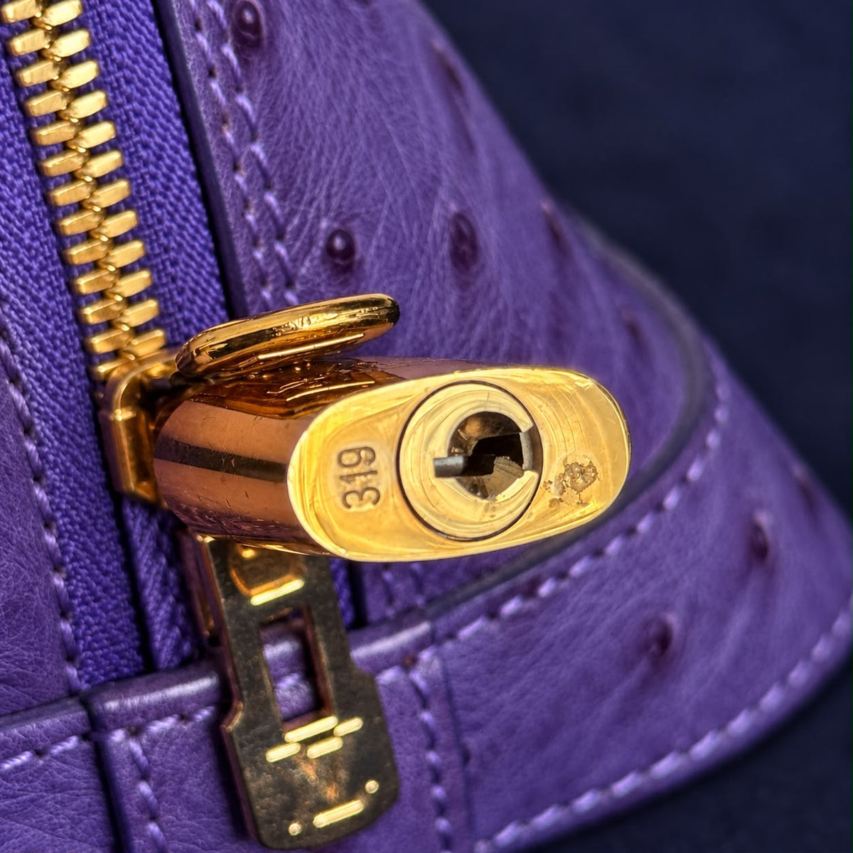 LOUIS VUITTON - BAG ALMA BB PURPLE OSTRICH LEATHER WITH GOLD-TONE HARDWARE