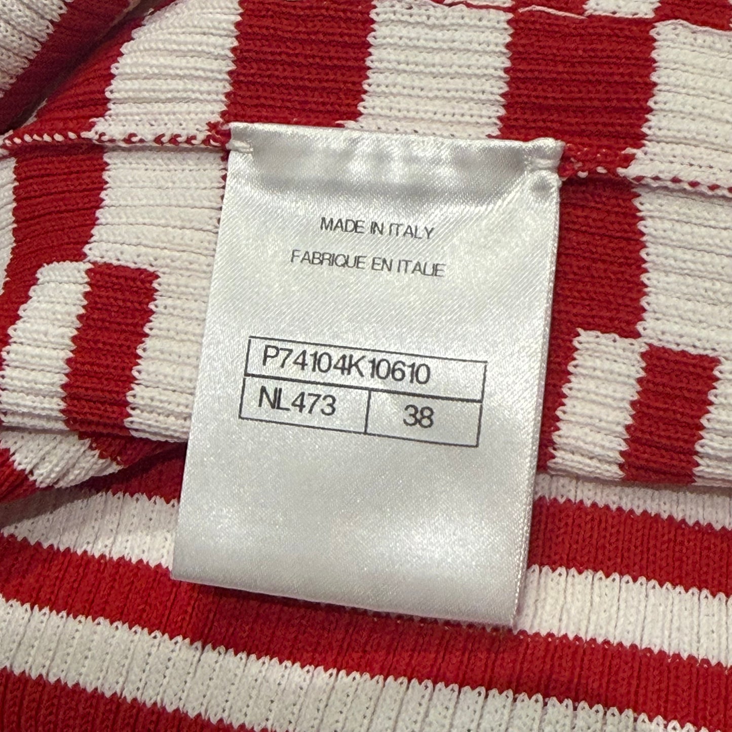 CHANEL - *NEVER WORN* TANK TOP STRIPED RED AND WHITE 2023 CRUISE SIZE 38 FR