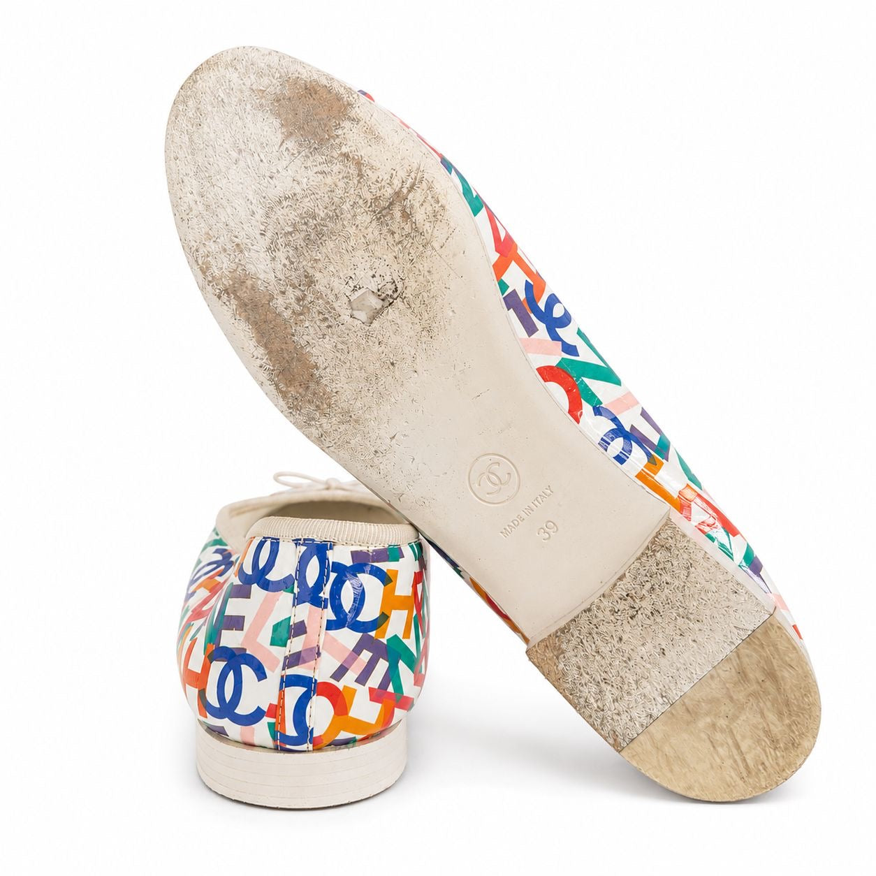 CHANEL - BALLERINA MULTICOLOR LOGO PATENT LEATHER SIZE 39 EU
