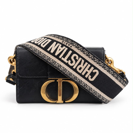 DIOR - BAG 30 MONTAIGNE BLACK LEATHER WITH OBLIQUE SHOULDER STRAP