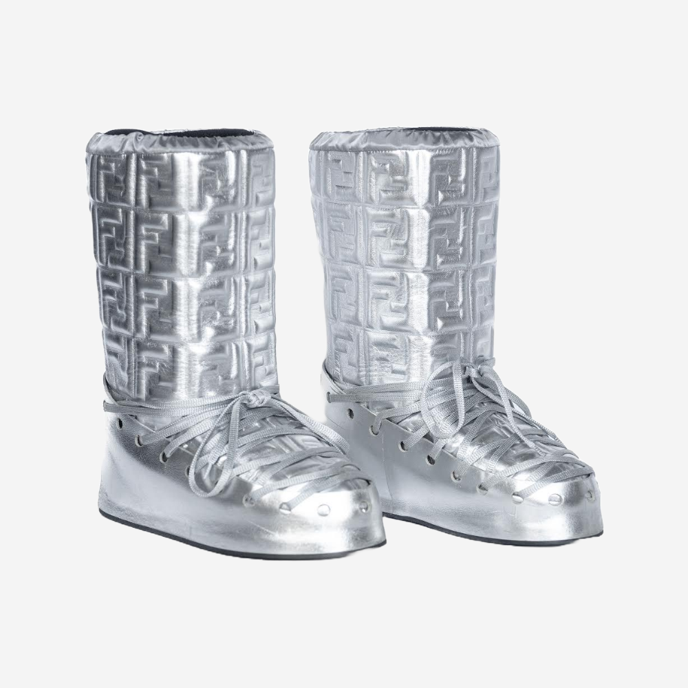 FENDI - MOON BOOTS FF LOGO SILVER LEATHER SIZE 39