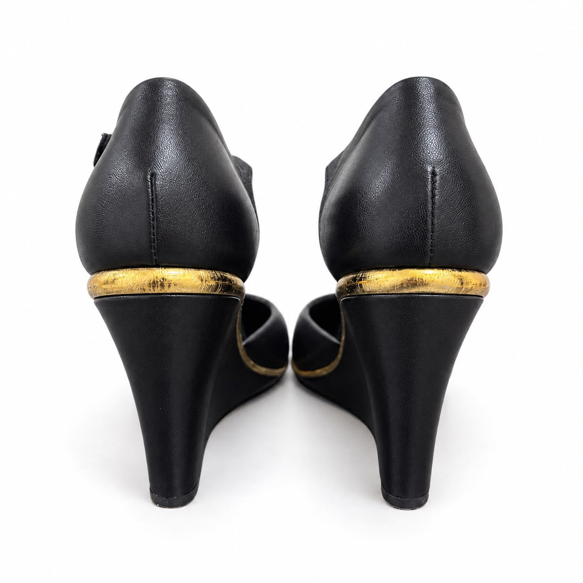 CHANEL - WEDGE HEELS BLACK LEATHER WITH GOLD TONE CC LOGO DETAIL SIZE 37 EU