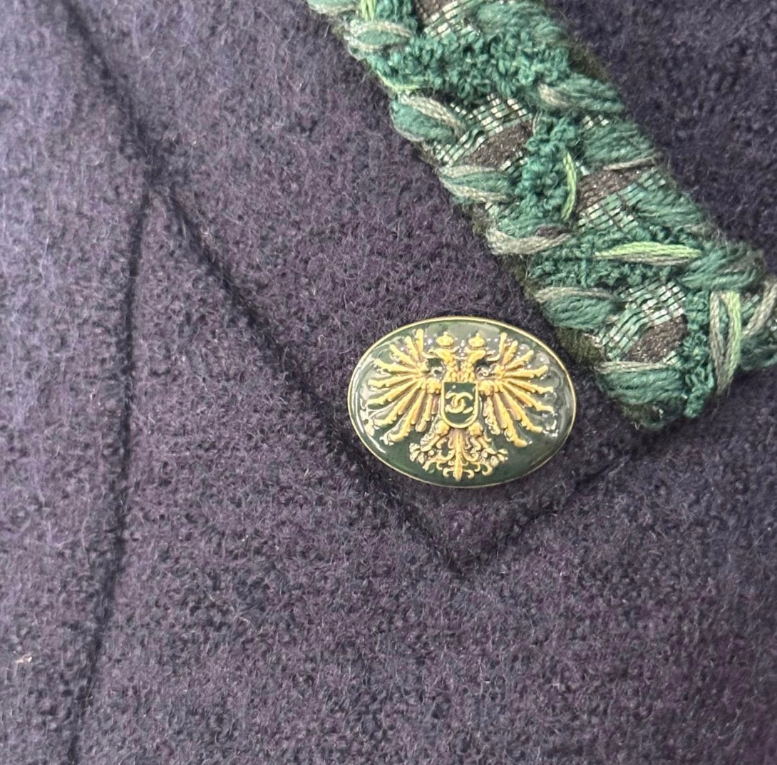 CHANEL - JACKET WOOL NAVY BLUE WITH GREEN BRAIDED TWEED TRIM SIZE 38 FR