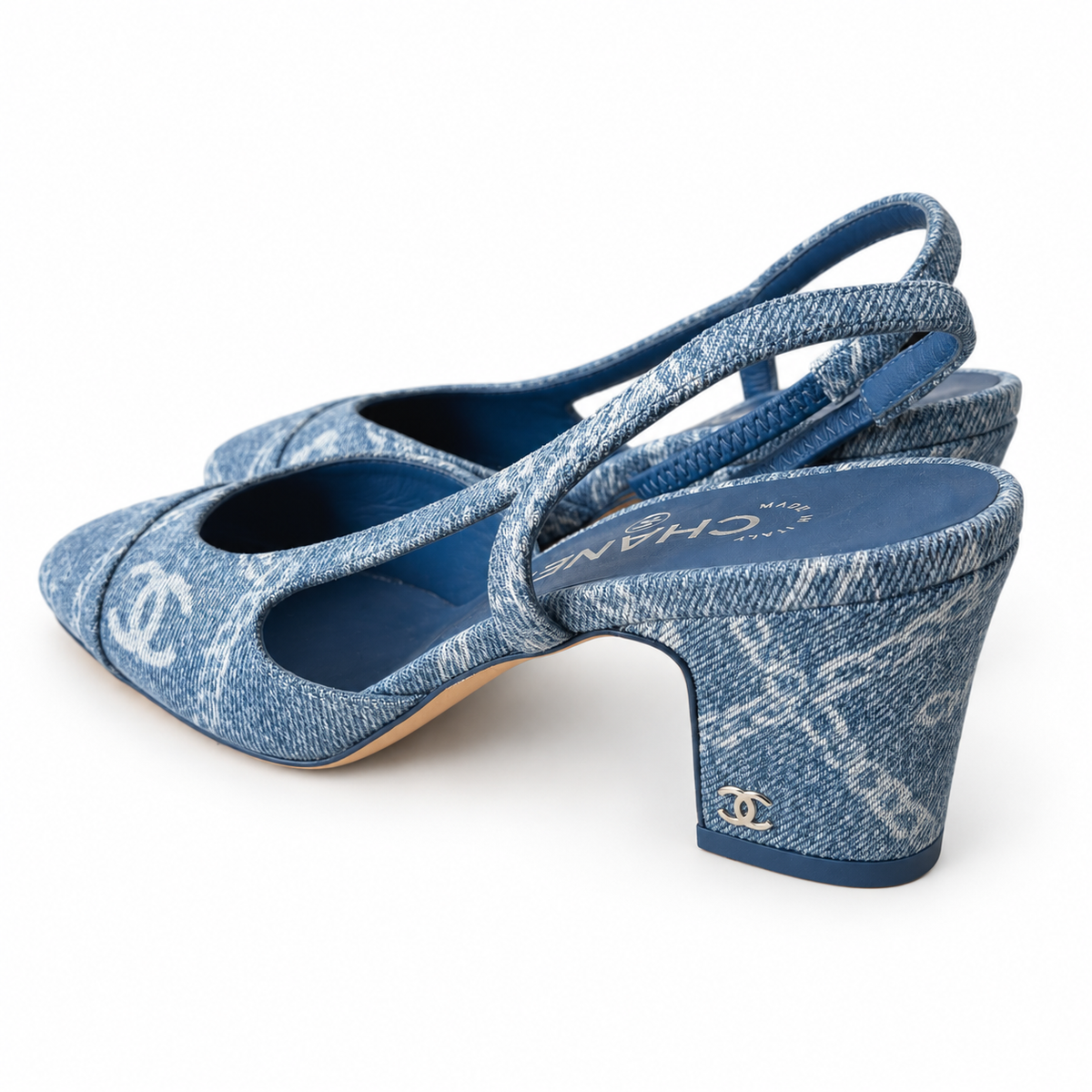 CHANEL - *NEW* SLINGBACK PUMPS BLUE DENIM LOGO CC LOGO SIZE 36,5 EU