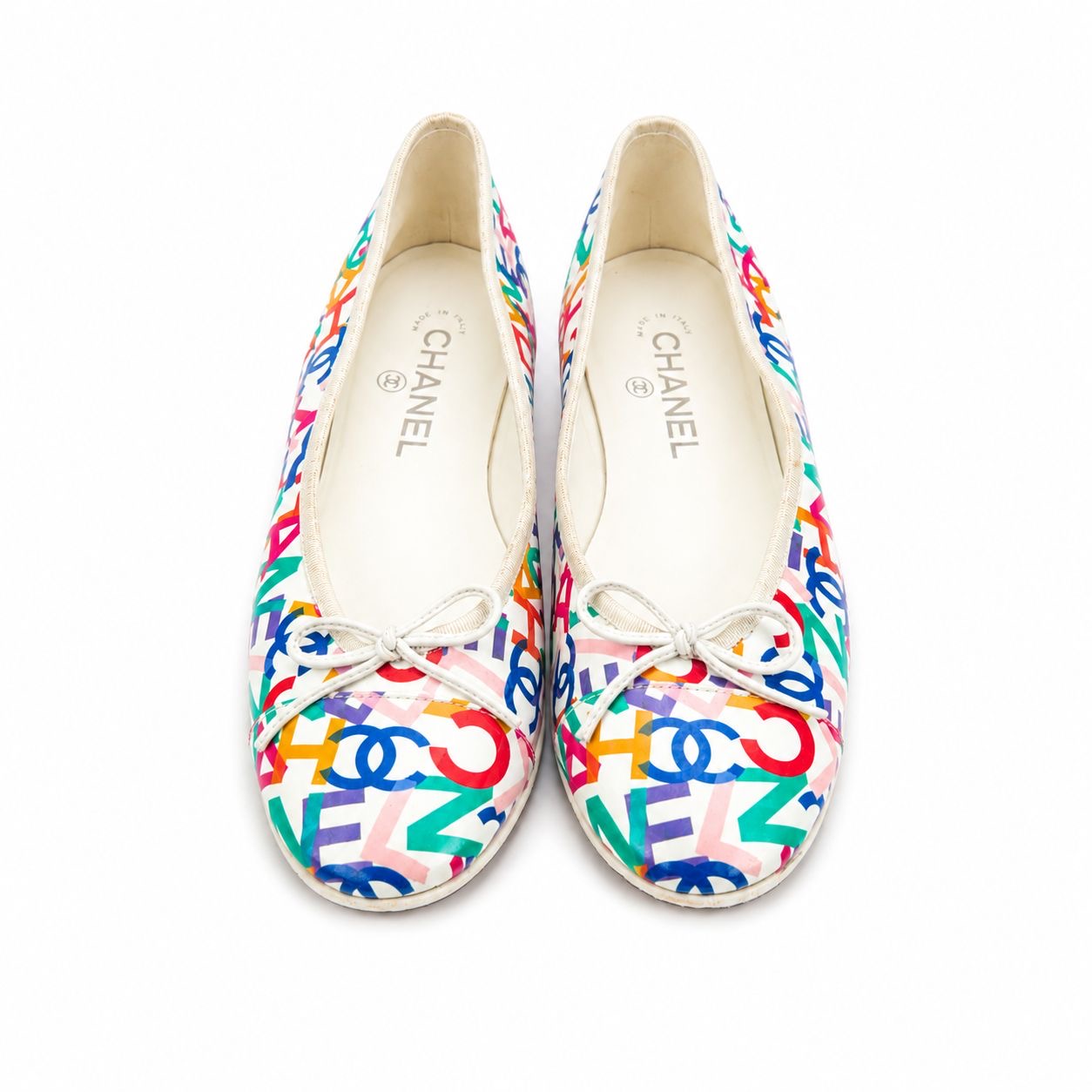 CHANEL - BALLERINA MULTICOLOR LOGO PATENT LEATHER SIZE 39 EU