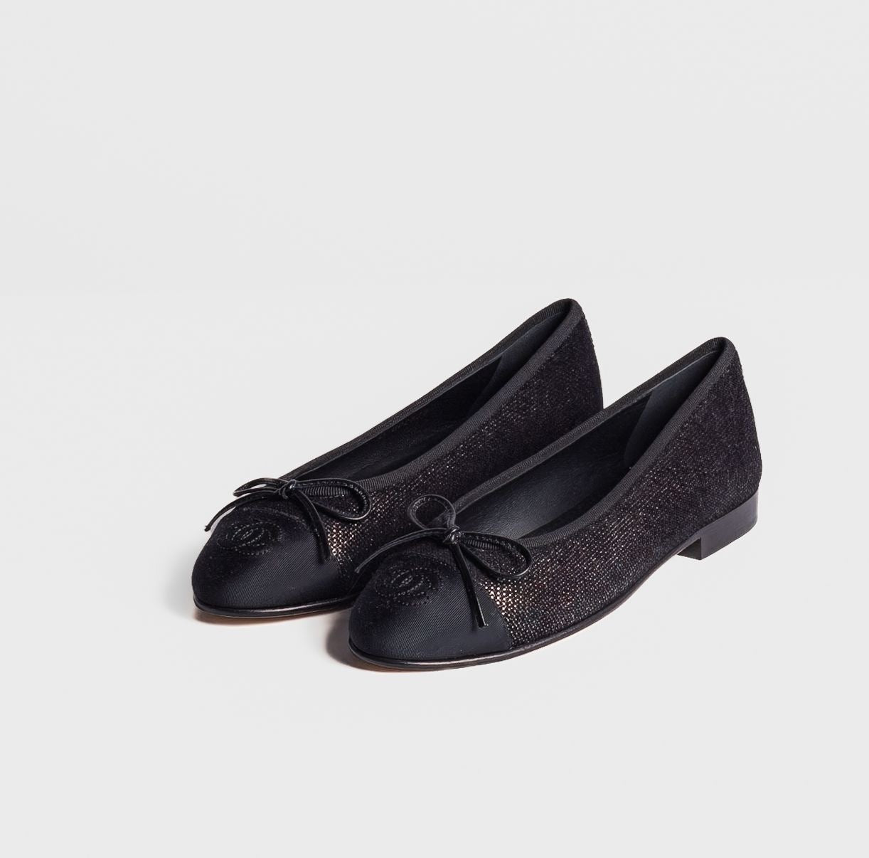 CHANEL - *BRAND NEW* BALLERINA VELVET BLACK AND PURPLE LUREX SIZE 35 EU