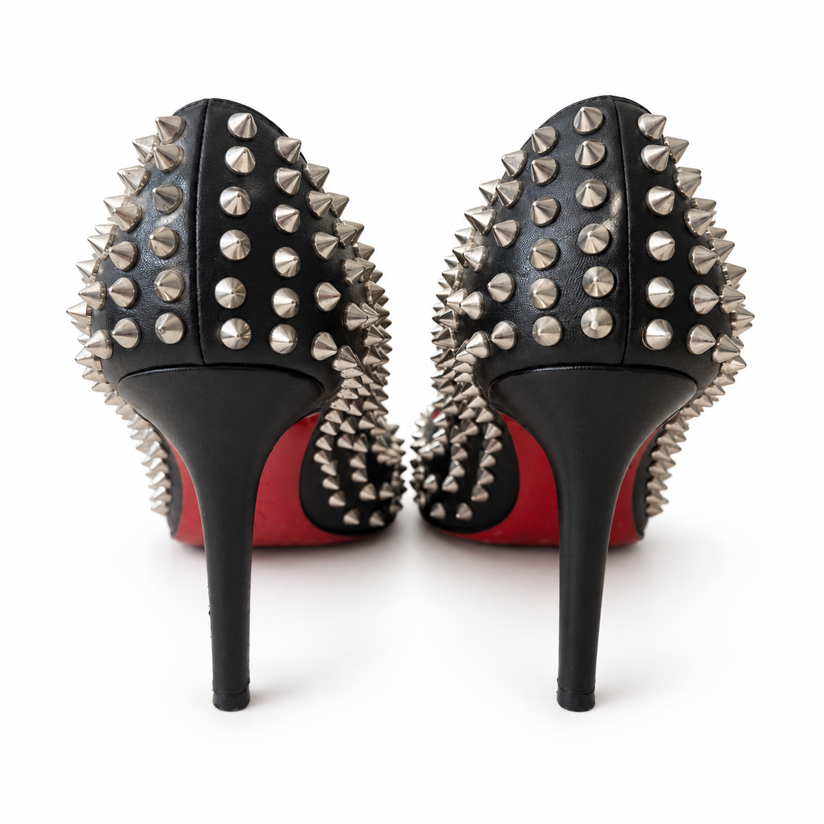 CHRISTIAN LOUBOUTIN – PUMPS PIGALLE SPIKES BLACK LEATHER WITH SILVER-TONE STUDS (SIZE 37 EU)