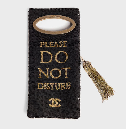 CHANEL - BAG MINAUDIÈRE “PLEASE DO NOT DISTURB” SEQUIN BLACK & GOLD