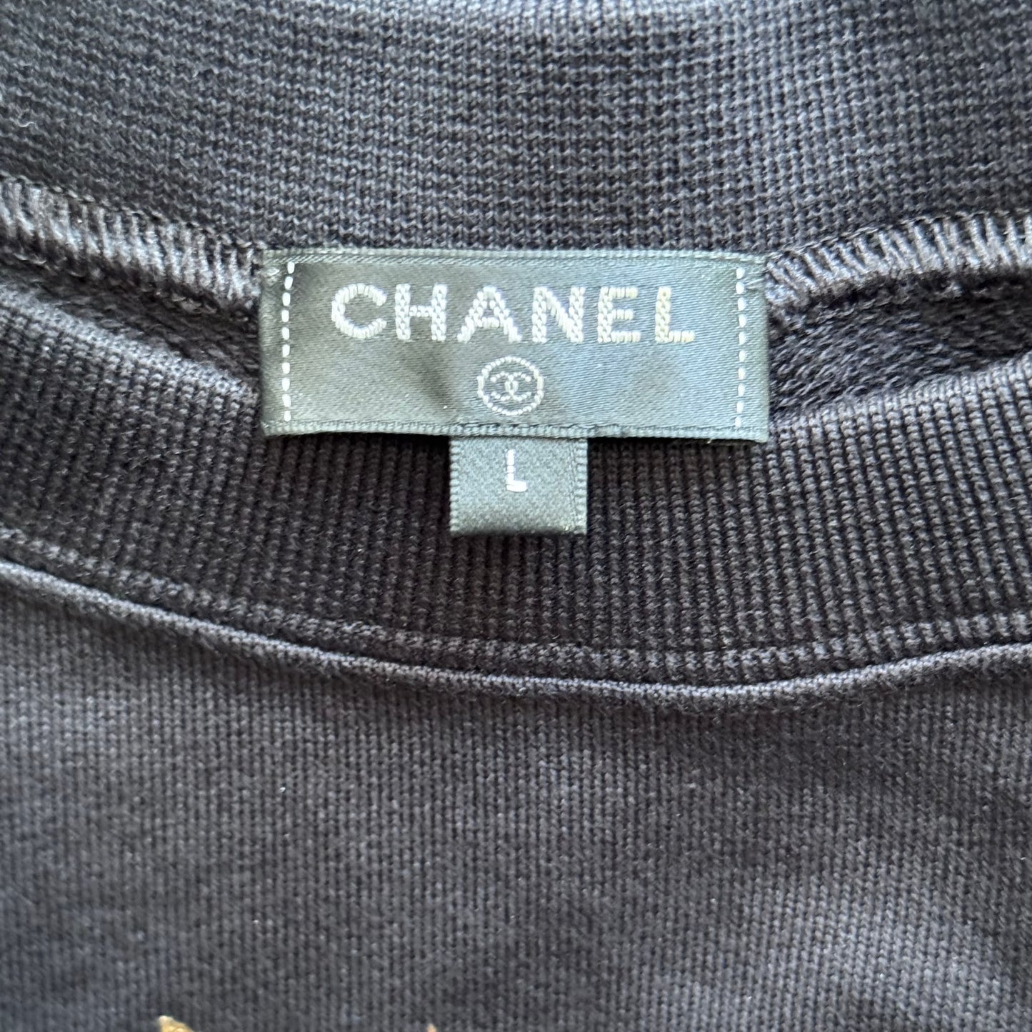 CHANEL - T-SHIRT BLACK GOLD CC LOGO SIZE L