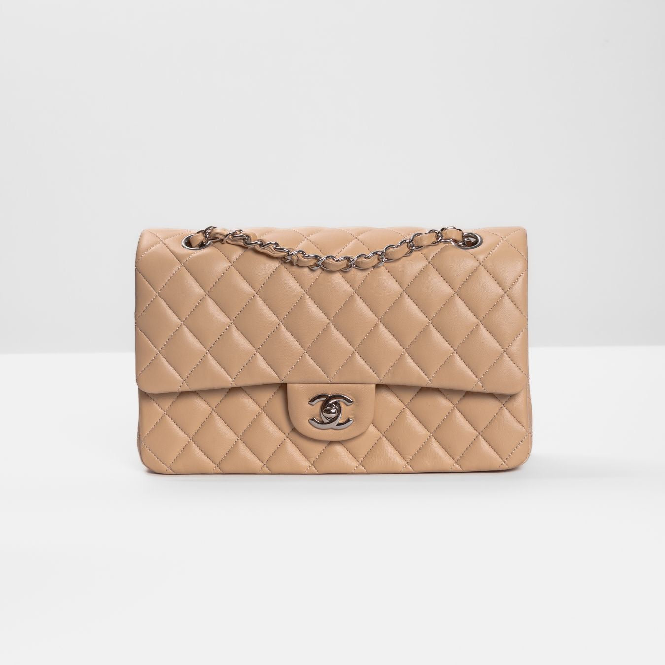 CHANEL - TIMELESS BAG MEDIUM DOUBLE FLAP BEIGE LAMBSKIN SILVER HARDWARE