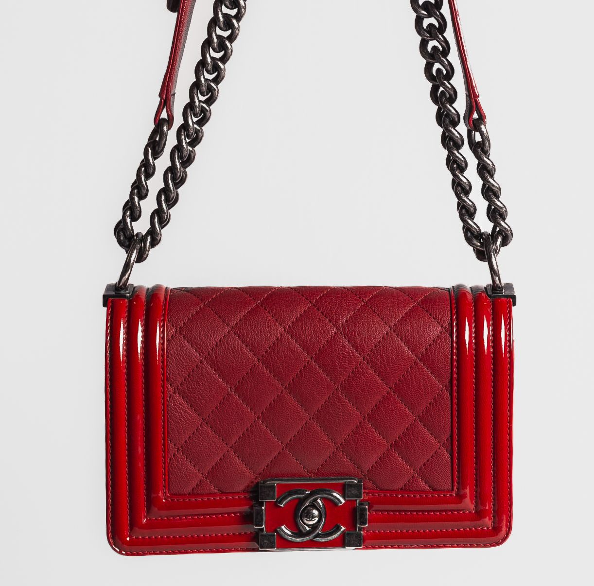 CHANEL - *LIMITED EDITION* BAG BOY SMALL RED AND RUTHENIUM HARDWARE